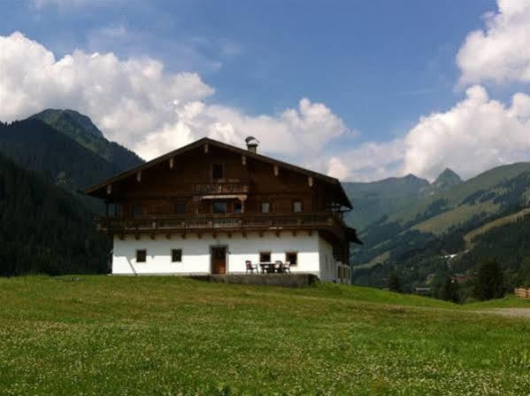 Alpenbauernhaus Vorderbrandthof Saalbach-Hinterglemm